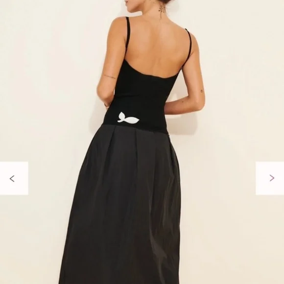 Women's Black Drop Waist Midi Dress - Picture 2 of 6